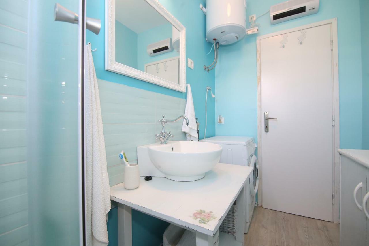 Ferienwohnung Providenca Vinišće Exterior foto